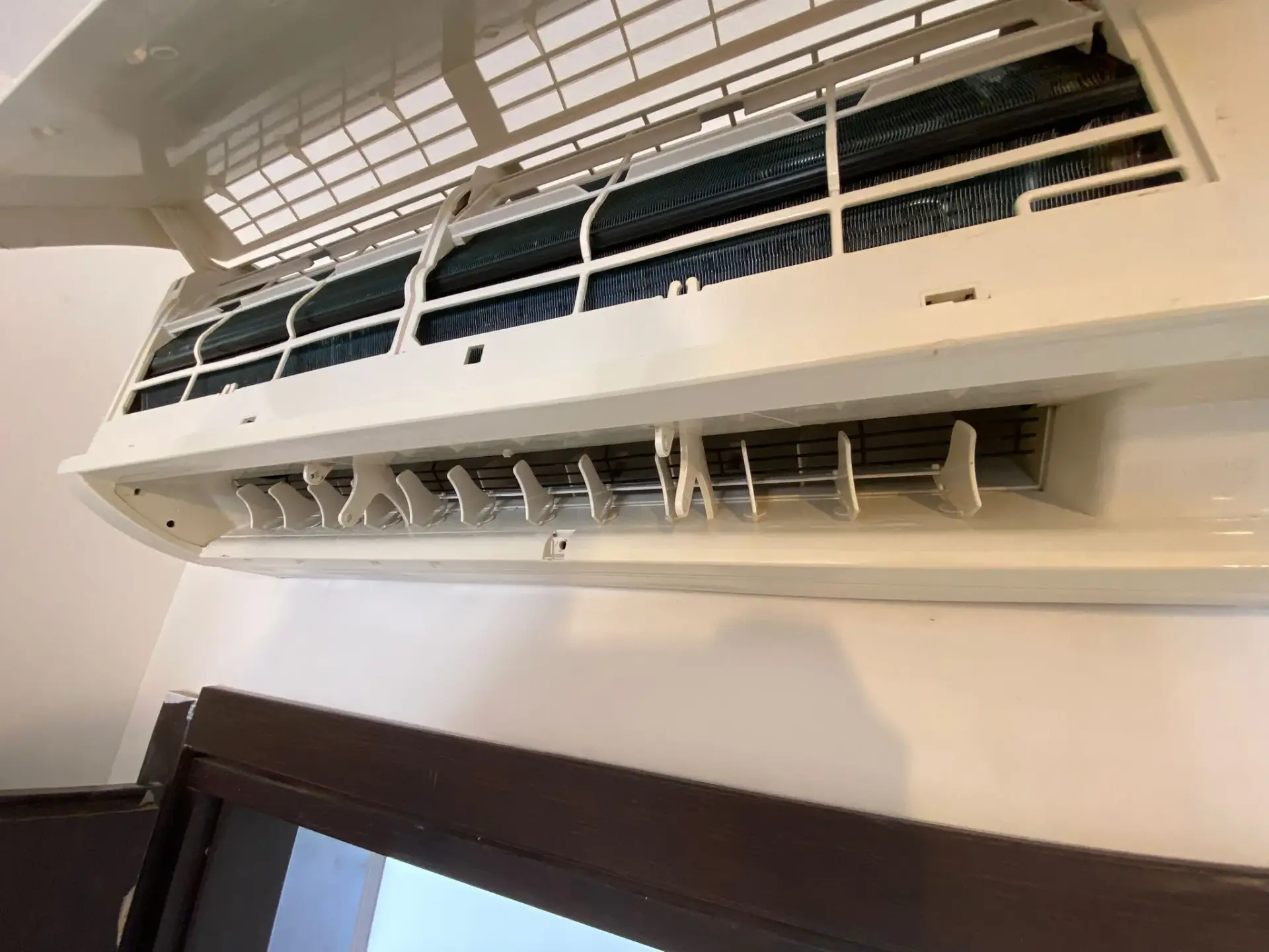 מזגן אחרי ניקוי - בלוק 1